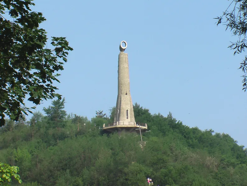 Candle of Gratitude Monument