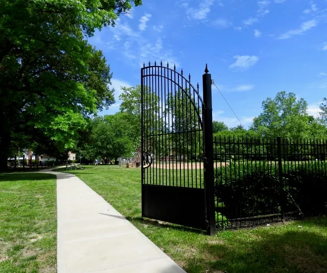 Carillon Historical Park
