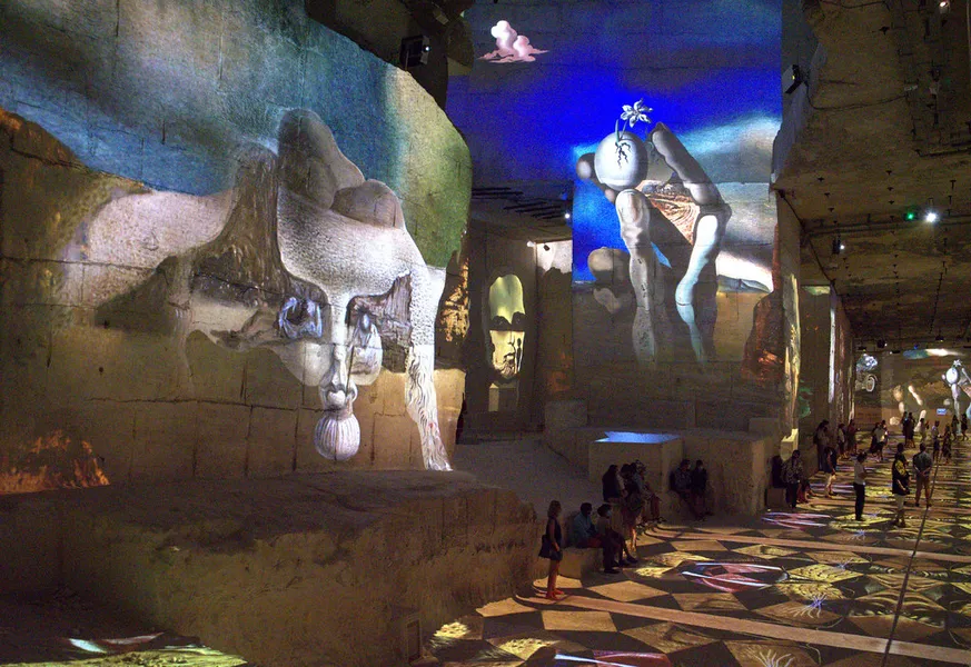 Carrieres de Lumieres