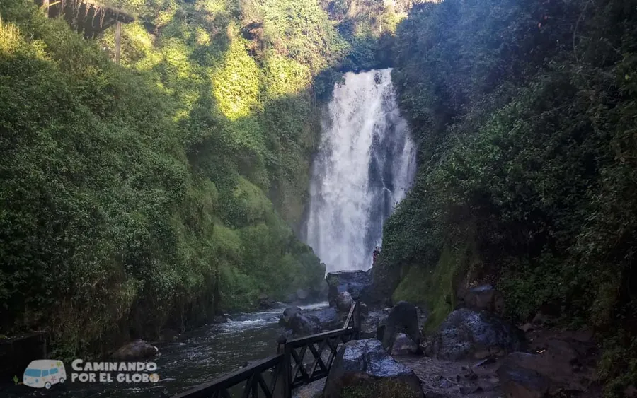 Cascada de Taxopamba