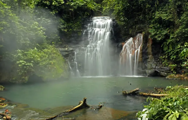 Cascadas Alcamayo