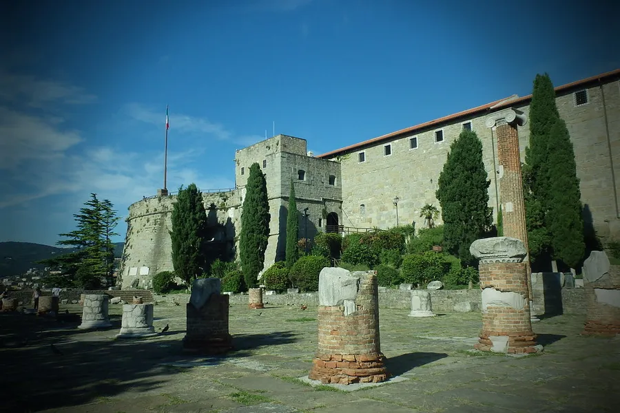 Castello di San Giusto