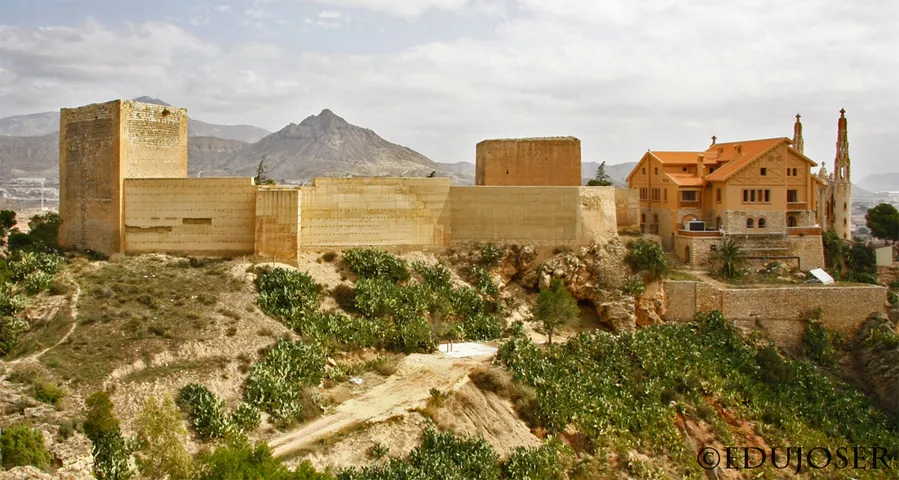 Castillo de la Mola