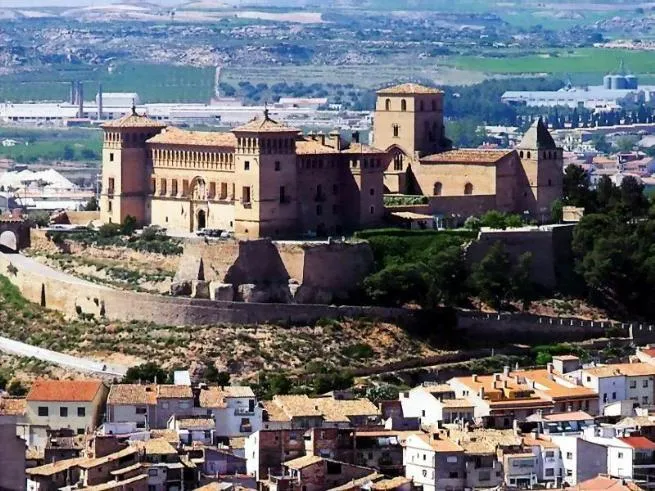 Castillo de los Calatravos (Castle of the Calatravos)