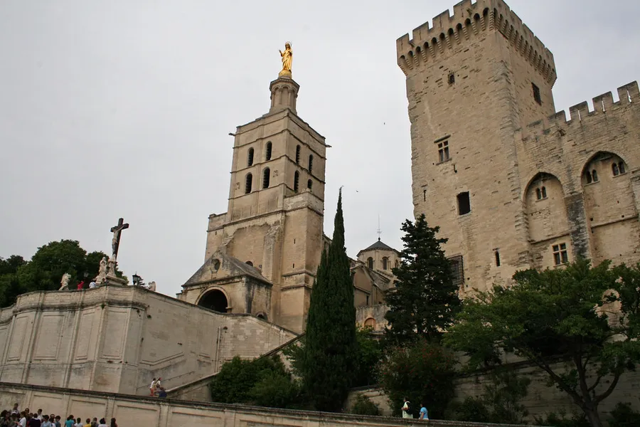 Cathédrale Notre-Dame des Doms