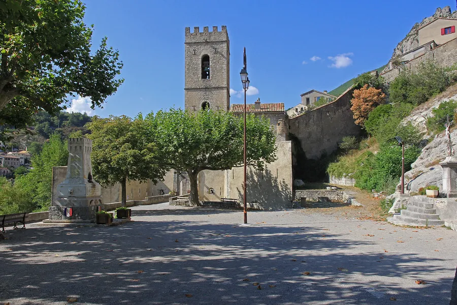 Cathédrale Notre-Dame-de-l'Assomption d'Entrevaux