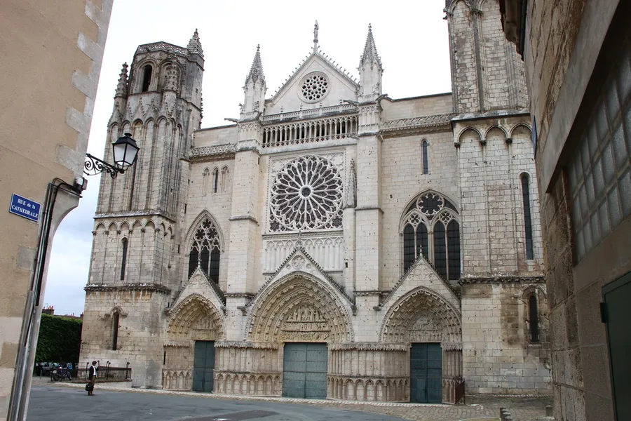 Cathédrale Saint-Pierre de Poitiers