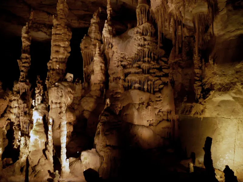 Cathedral Caverns State Park