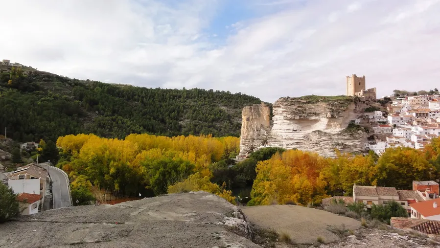 Caves of Garadén