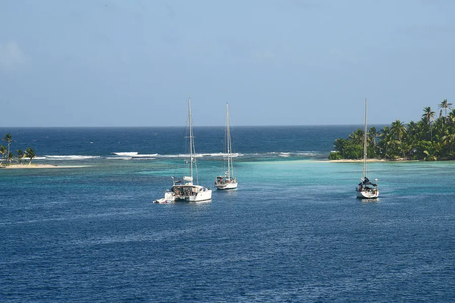 Cayo Holandes