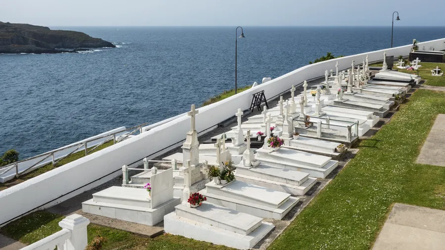 Cementerio de Luarca