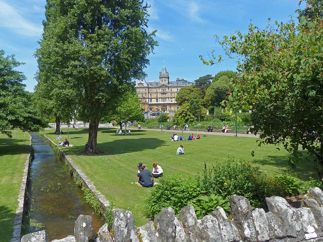 Central Gardens