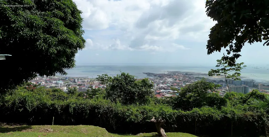 Cerro Ancon (Ancon Hill)