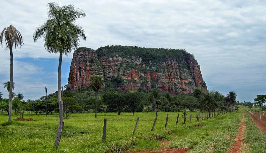 Cerro Corá National Park (near Independencia)