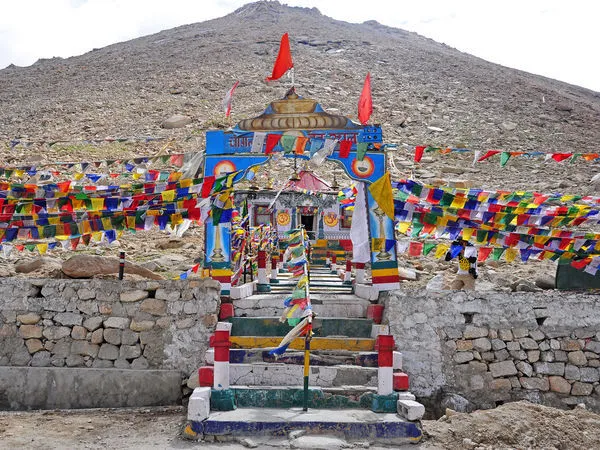 Chang La Pass