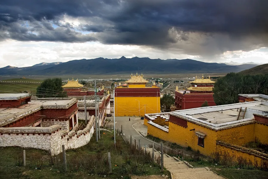 Chaqing Temple