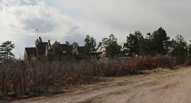 Cherokee Ranch & Castle