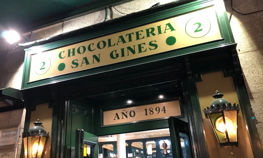 Chocolatería San Ginés