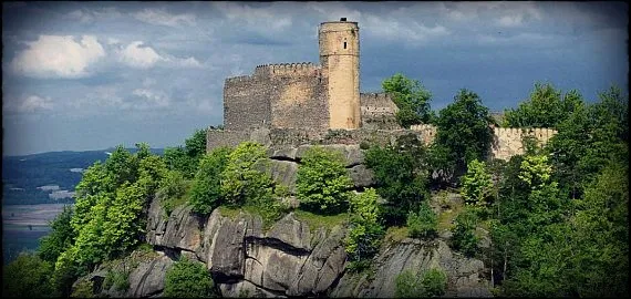 Chojnik Castle