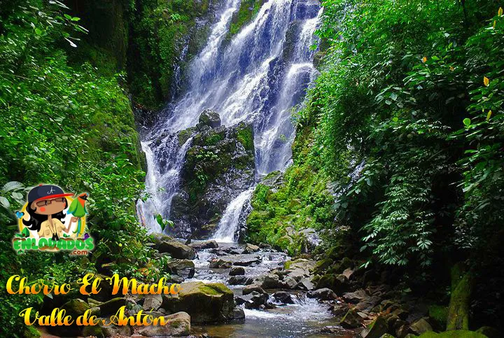 Chorro El Macho Waterfall
