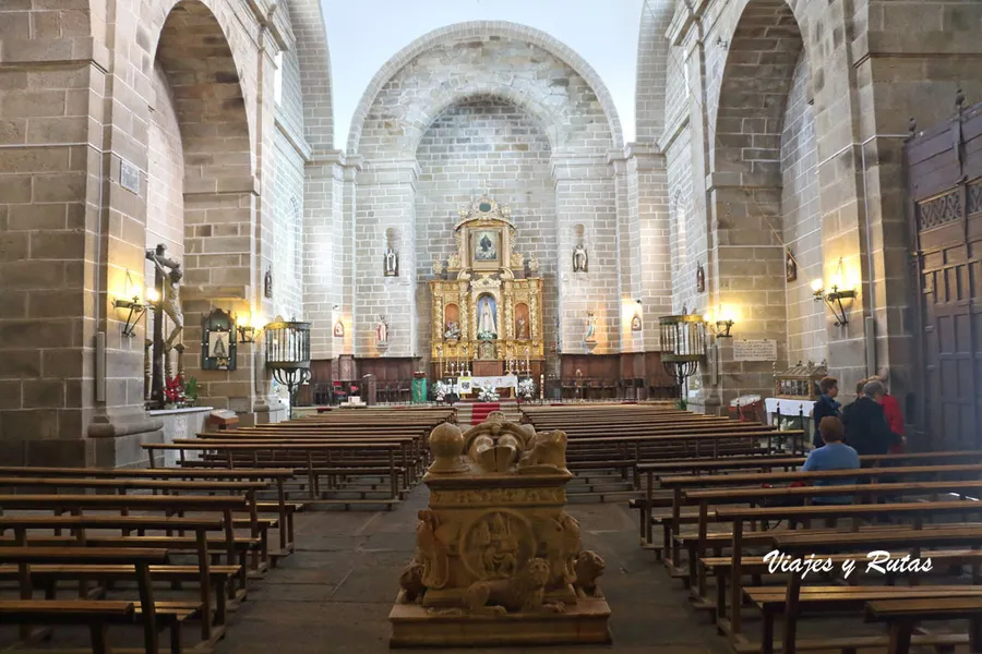 Church of Santa Maria de Almocovar