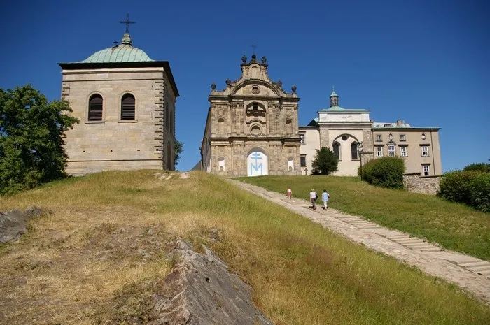 Church of the Holy Cross