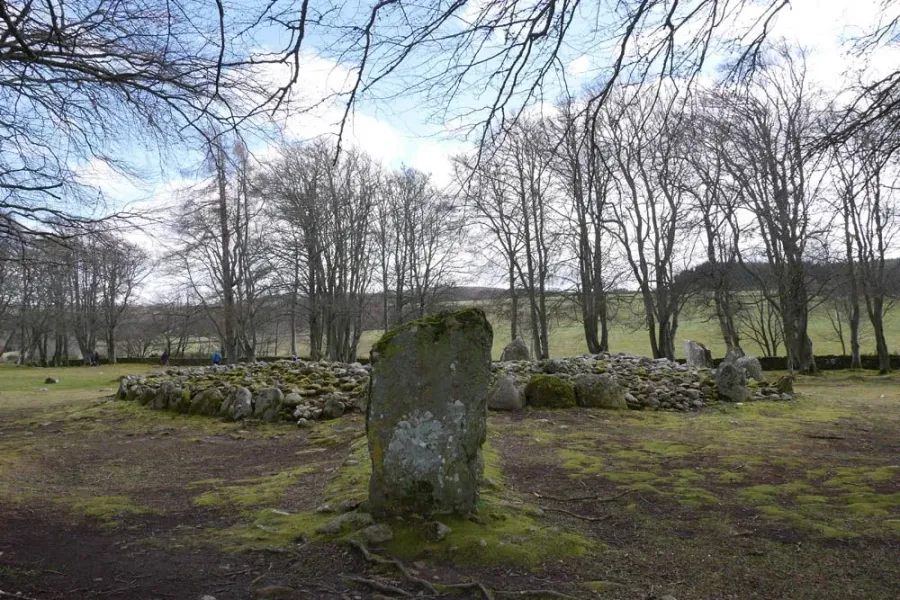 Clava Cairns