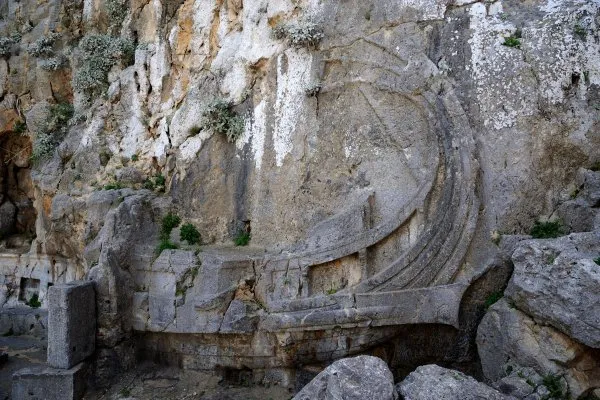 Cleobulus's Villa
