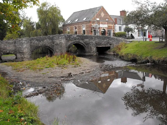 Clun Town