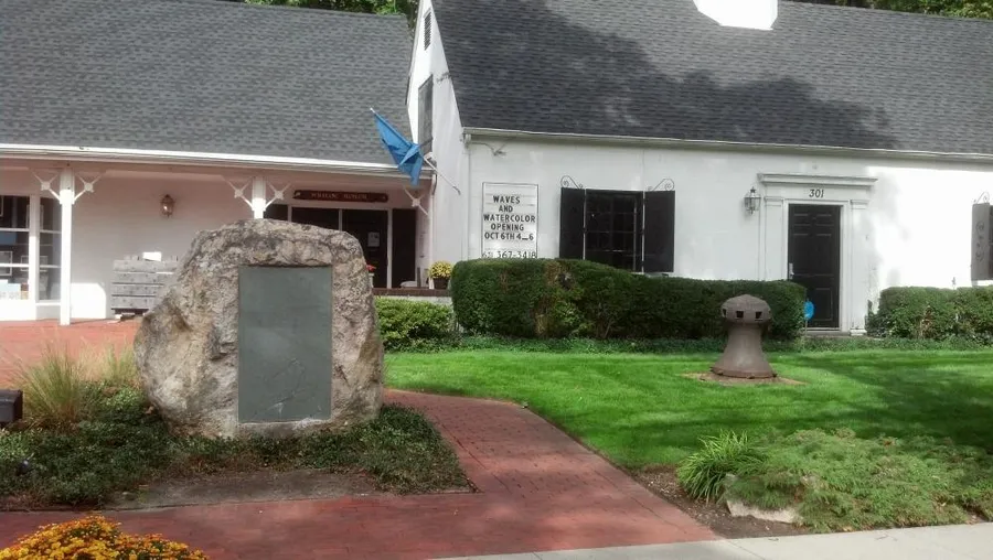 Cold Spring Harbor Whaling Museum