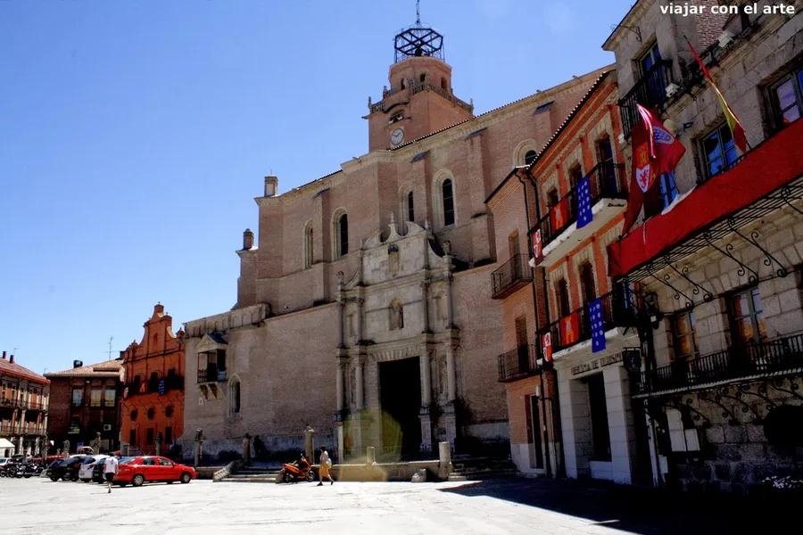 Colegiata de San Antolín