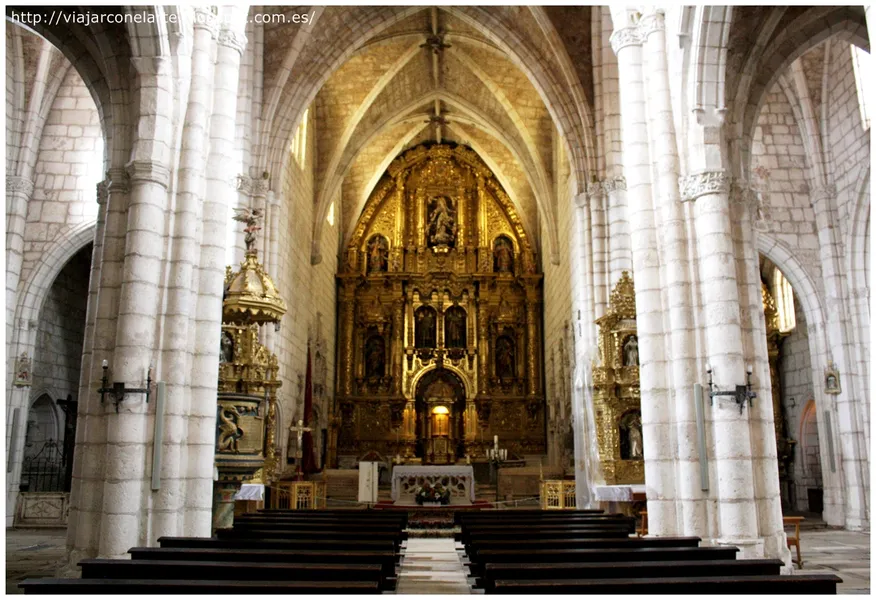 Colegiata de San Cosme y San Damián