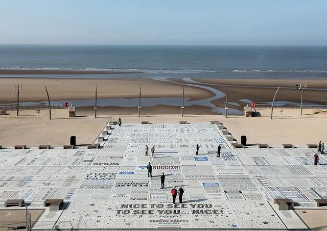 Comedy Carpet