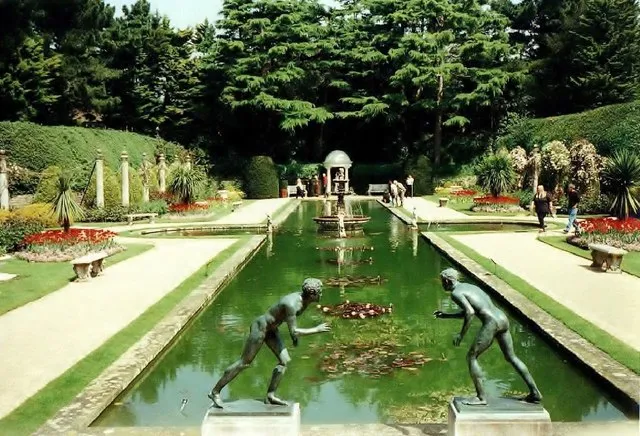 Compton Acres