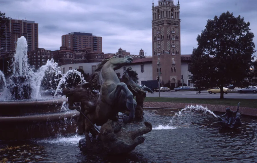 Country Club Plaza