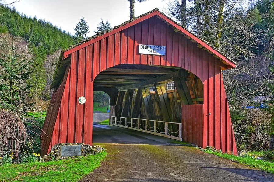 Covered Bridge Capital of Oregon