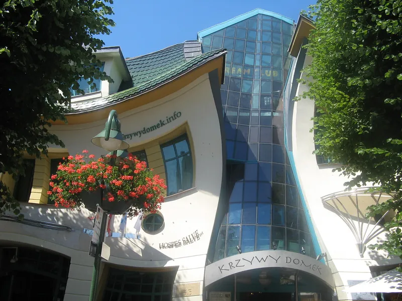 Crooked House