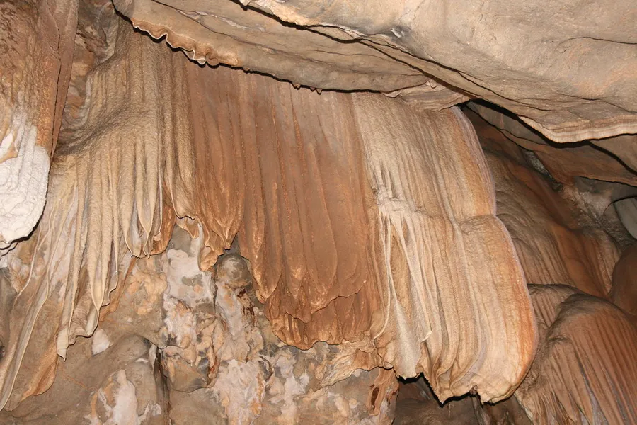 Cuevas de Ayasta