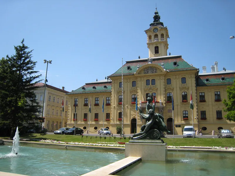 Dóm Square