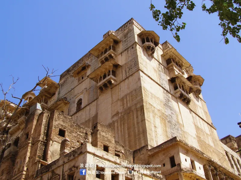 Dan Garh Temple
