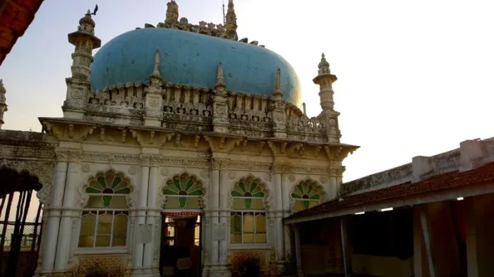 Dargah of Meeran Syed Dawood