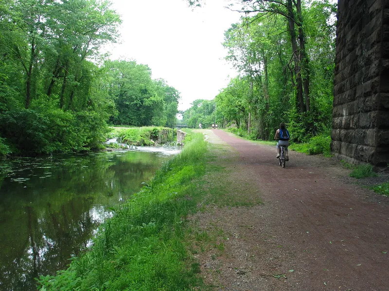 Delaware and Raritan Canal State Park