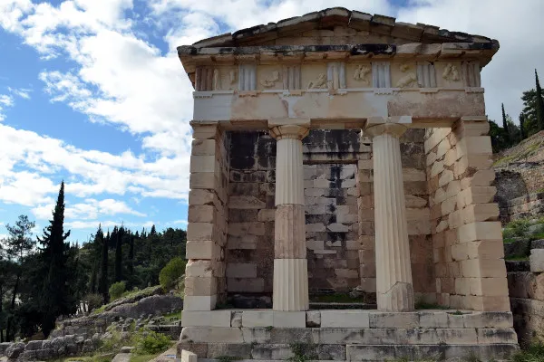 Delphi Archaeological Museum