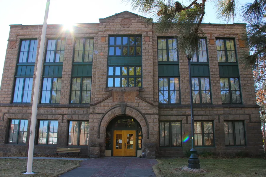 Deschutes Historical Museum