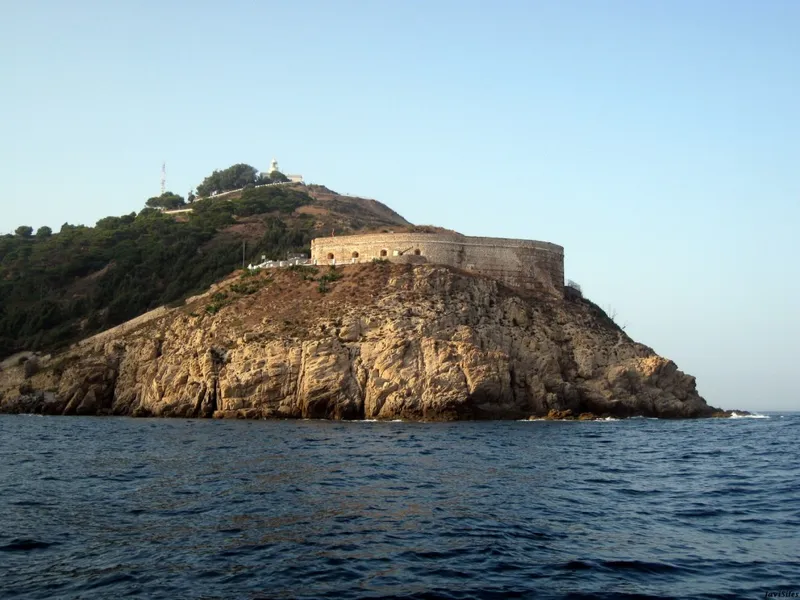 Desnarigado Beach