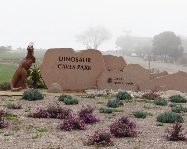 Dinosaur Caves Park