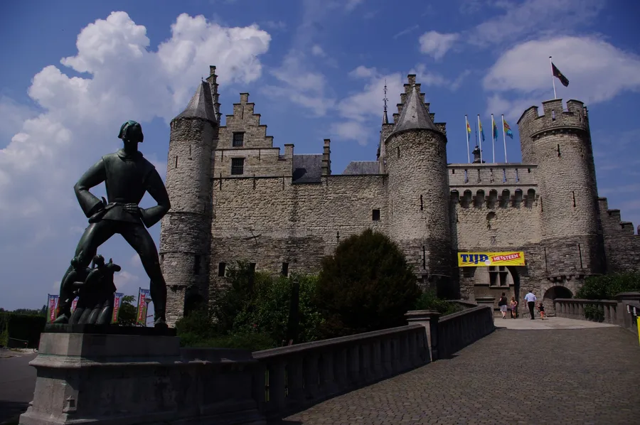 Discover Antwerp