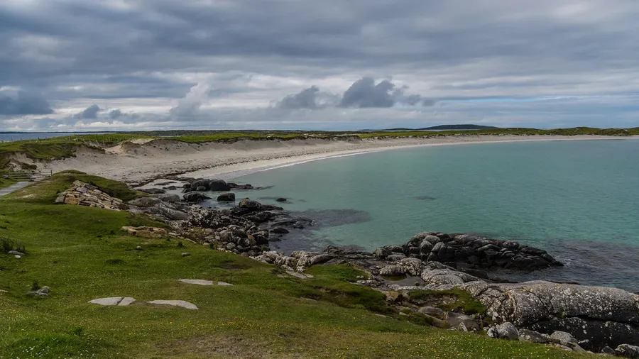 Dog's Bay Beach