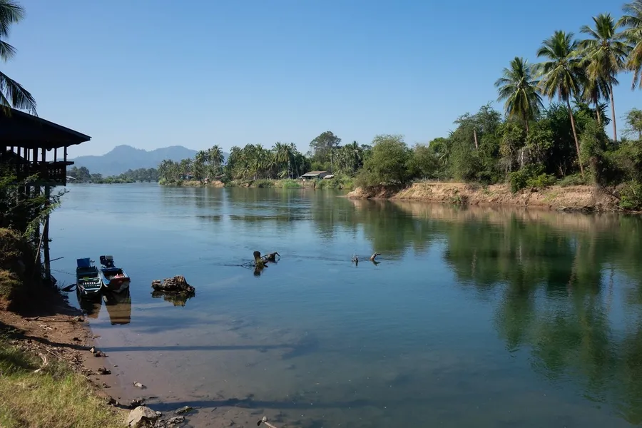 Don Khon Beach
