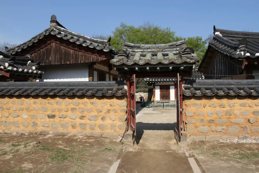 Dongnakdang Historic House